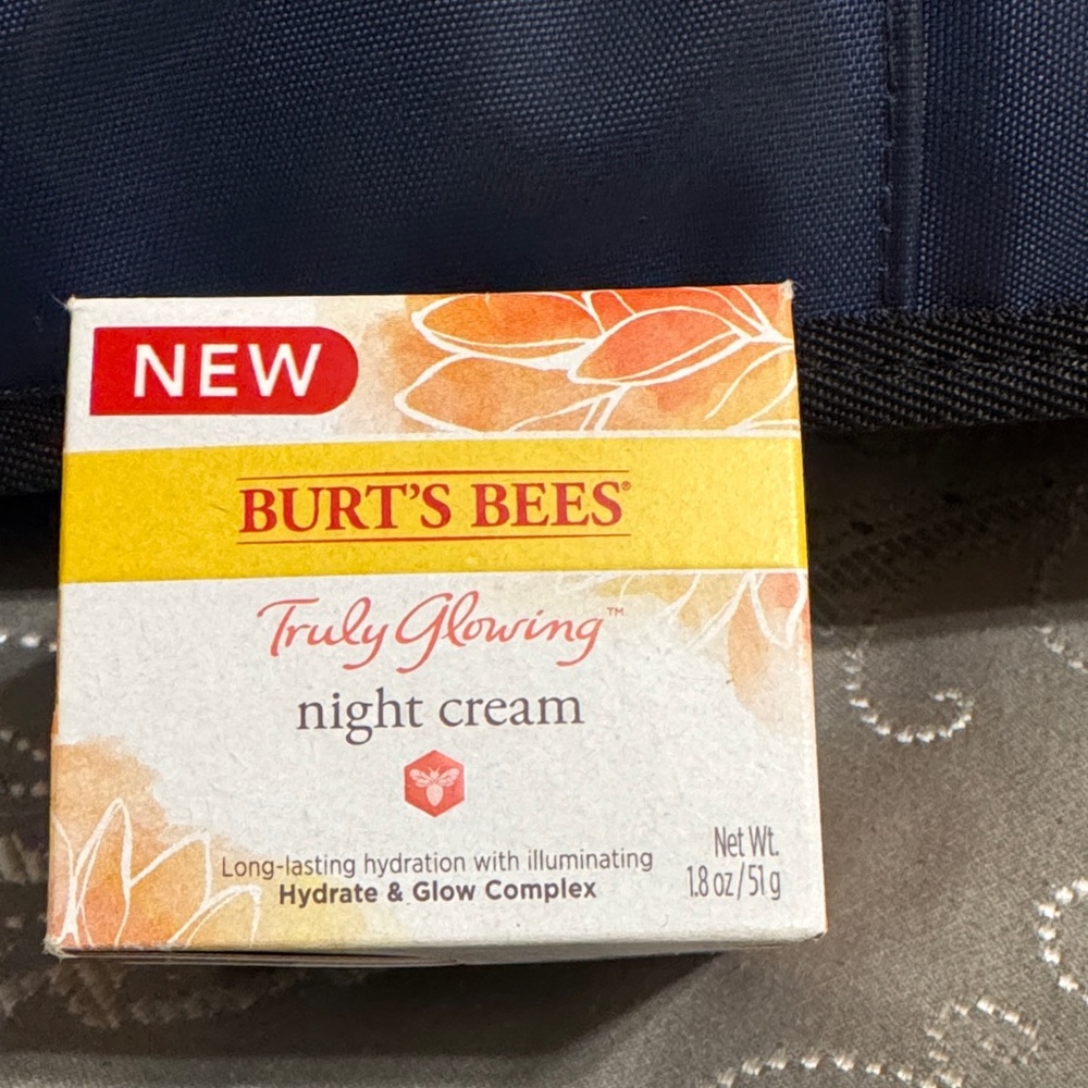 Burt's Bees Truly Glowing Night Cream with Orange and Red Accents